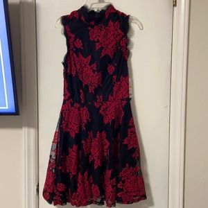 Black and red dress size 3